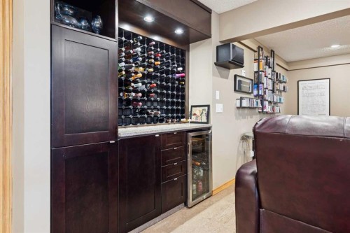 128 Tuscany Vista Crescent Nw, Calgary, AB - Indoor Photo Showing Other Room