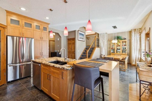 128 Tuscany Vista Crescent Nw, Calgary, AB - Indoor Photo Showing Kitchen With Stainless Steel Kitchen With Double Sink With Upgraded Kitchen