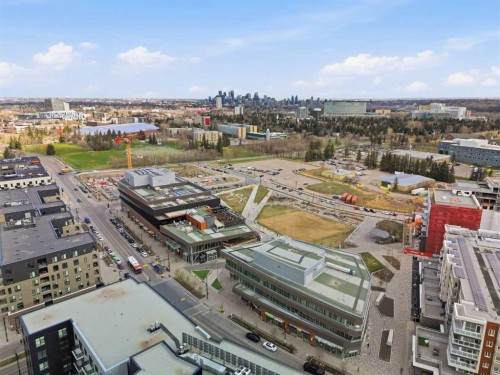 4065 32 Avenue Nw, Calgary, AB - Outdoor With View
