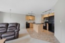 18 Auburn Bay Common Se, Calgary, AB  - Indoor Photo Showing Kitchen 