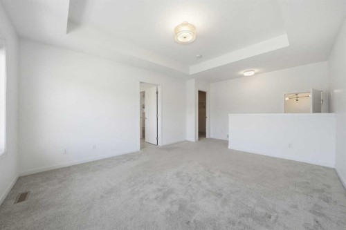 324 Copperhead Way Se, Calgary, AB - Indoor Photo Showing Other Room