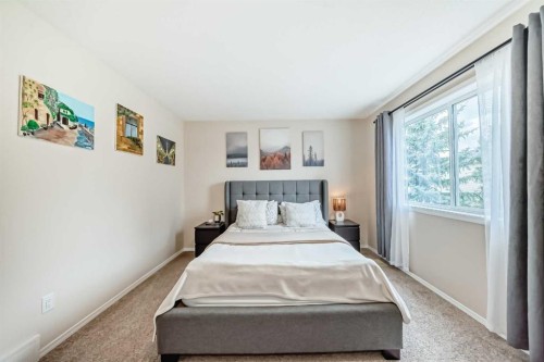 103 Everstone Place Sw, Calgary, AB - Indoor Photo Showing Bedroom