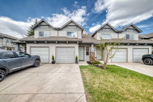 103 Everstone Place Sw, Calgary, AB - Outdoor With Facade