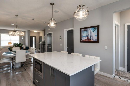 144 Wolf Willow Boulevard Se, Calgary, AB - Indoor