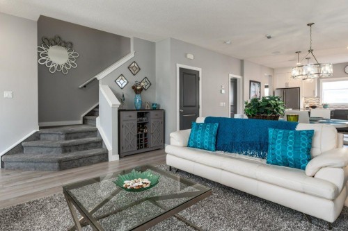 144 Wolf Willow Boulevard Se, Calgary, AB - Indoor Photo Showing Living Room