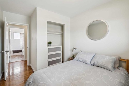 19 Hyslop Drive Sw, Calgary, AB - Indoor Photo Showing Bedroom