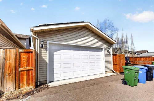 336 Cranberry Circle Se, Calgary, AB - Outdoor With Exterior