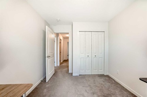 139 Legacy Point Se, Calgary, AB - Indoor