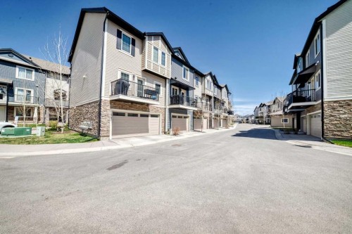 139 Legacy Point Se, Calgary, AB - Outdoor With Balcony