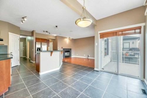 151 Everhollow Way Sw, Calgary, AB - Indoor Photo Showing Kitchen