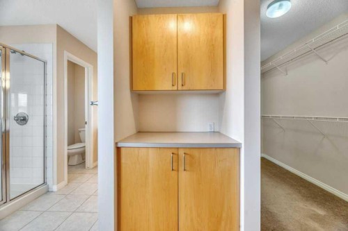 151 Everhollow Way Sw, Calgary, AB - Indoor