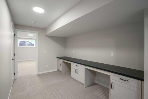 121 5 Avenue Se, High River, AB - Indoor Photo Showing Other Room