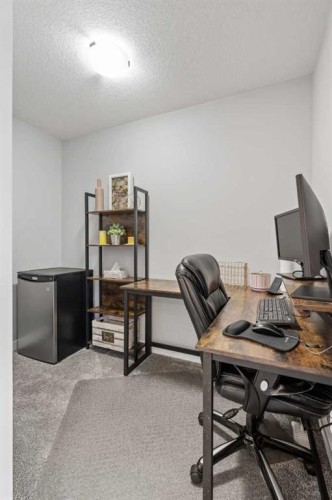 11 Masters Manor Se, Calgary, AB - Indoor Photo Showing Office