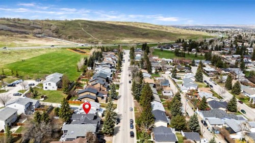5019 Norris Road Nw, Calgary, AB - Outdoor With View