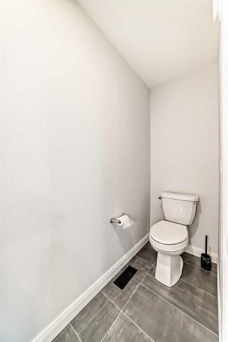 219 Chelsea Park, Chestermere, AB - Indoor Photo Showing Bathroom