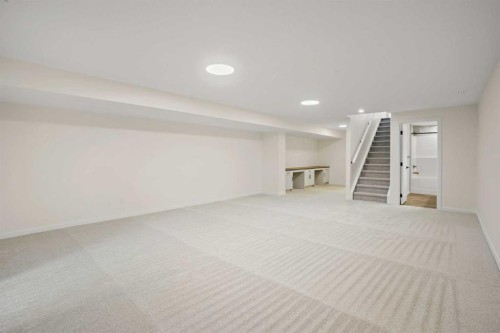 123 5 Avenue Se, High River, AB - Indoor Photo Showing Other Room
