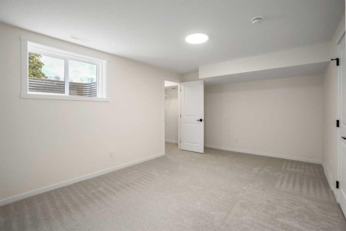 123 5 Avenue Se, High River, AB - Indoor Photo Showing Other Room