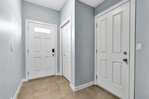 359 Silverado Common Sw, Calgary, AB - Indoor Photo Showing Other Room