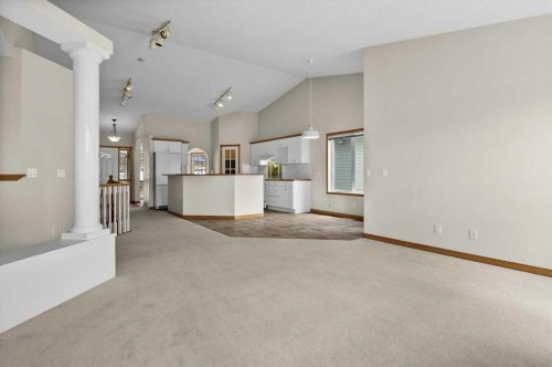 122 Rocky Ridge Villas Nw, Calgary, AB - Indoor