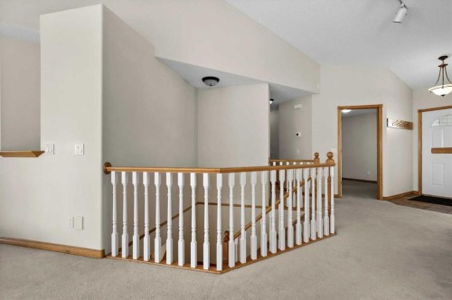 122 Rocky Ridge Villas Nw, Calgary, AB - Indoor Photo Showing Other Room