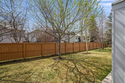 122 Rocky Ridge Villas Nw, Calgary, AB - Outdoor