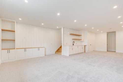 2447 29 Sw, Calgary, AB - Indoor