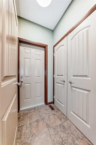 123 Parkmere Court, Chestermere, AB - Indoor Photo Showing Other Room
