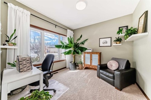 123 Parkmere Court, Chestermere, AB - Indoor Photo Showing Office