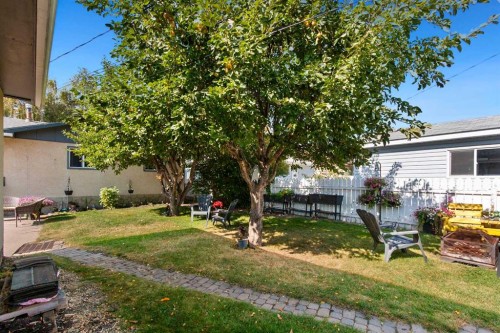 4417 55 Avenue, Olds, AB - Outdoor