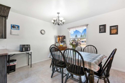 4417 55 Avenue, Olds, AB - Indoor Photo Showing Dining Room