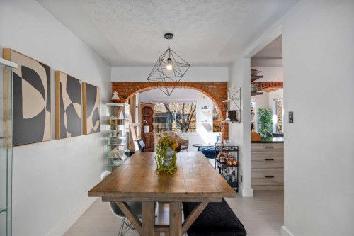 4716 26 Avenue Sw, Calgary, AB - Indoor With Fireplace