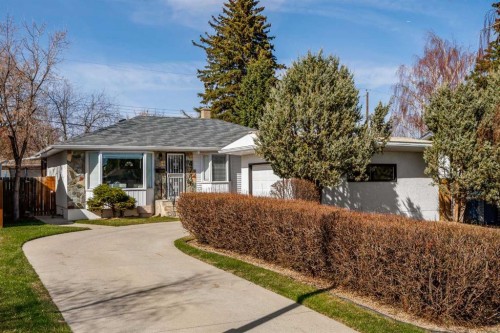 4716 26 Avenue Sw, Calgary, AB - Outdoor With View