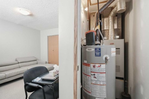 3405 35 Avenue Se, Calgary, AB - Indoor Photo Showing Basement