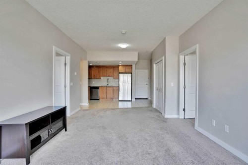 13-330 2Nd Street West, Brooks, AB - Indoor