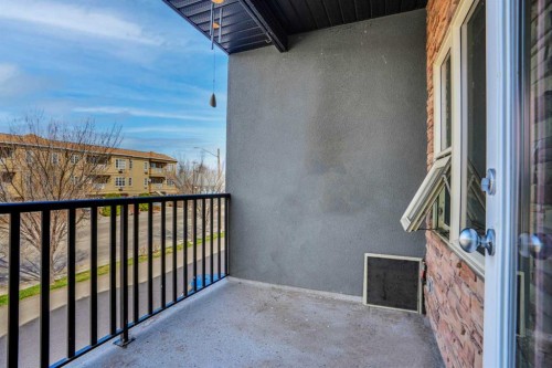 13-330 2Nd Street West, Brooks, AB - Outdoor With Balcony With Exterior