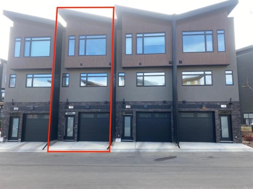 85 Royal Elm Green Nw, Calgary, AB - Indoor Photo Showing Other Room