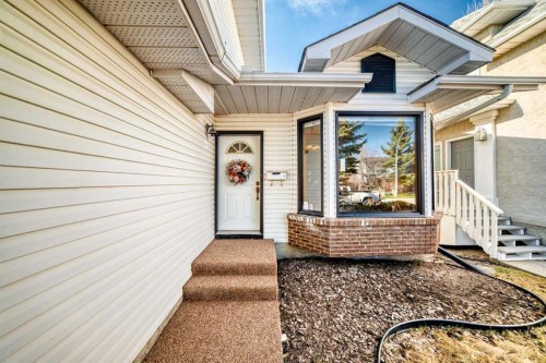 402 Citadel Hills Circle Nw, Calgary, AB - Outdoor With Exterior