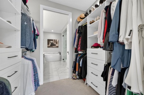 46 Crestridge Bay Sw, Calgary, AB - Indoor With Storage