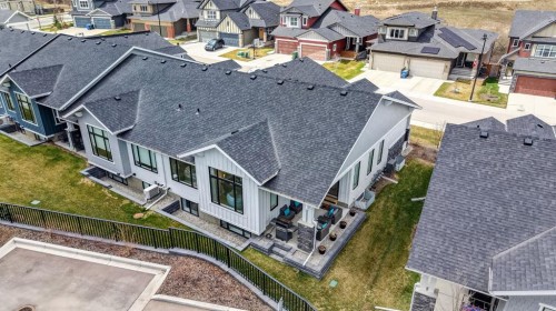 46 Crestridge Bay Sw, Calgary, AB - Outdoor