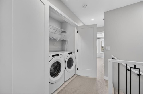 3088 85 Street Sw, Calgary, AB 