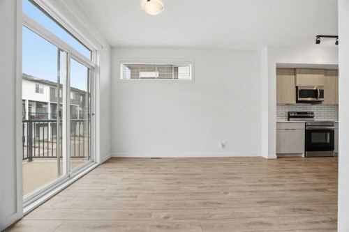 32 Walgrove Common Se, Calgary, AB - Indoor Photo Showing Other Room