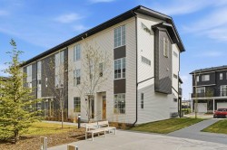 32 Walgrove Common SE Calgary, AB T2X 4C2