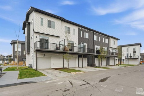 32 Walgrove Common Se, Calgary, AB - Outdoor With Balcony