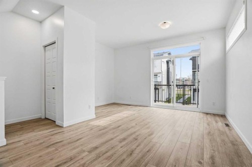 32 Walgrove Common Se, Calgary, AB - Indoor Photo Showing Other Room