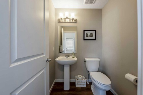 1391 Legacy Circle Se, Calgary, AB - Indoor Photo Showing Bathroom
