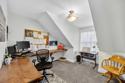 1919 14 Street, Didsbury, AB - Indoor Photo Showing Office