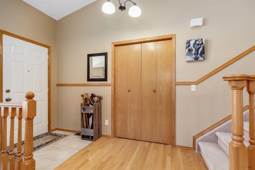 26 Tiller Place Se, Airdrie, AB - Indoor Photo Showing Other Room
