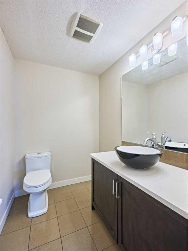 1840 Westmount Road Nw, Calgary, AB 