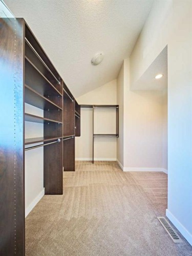 1840 Westmount Road Nw, Calgary, AB 