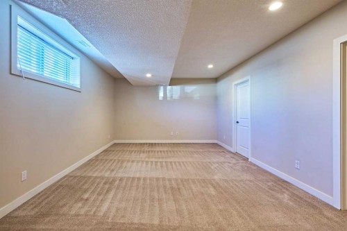 1840 Westmount Road Nw, Calgary, AB 